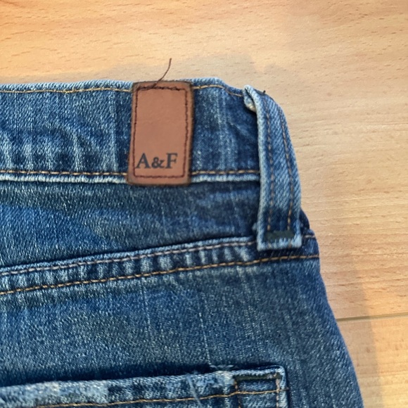 Abercrombie & Fitch Erin stretch blue jeans 10R straight leg low rise vented - Picture 5 of 16